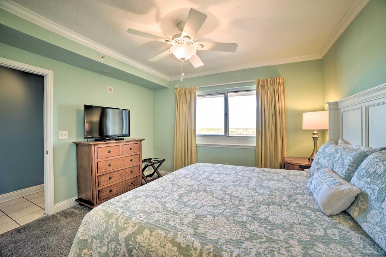 Spectacular Oceanfront Emerald Beach Resort Condo Панама Сити Бийч Екстериор снимка